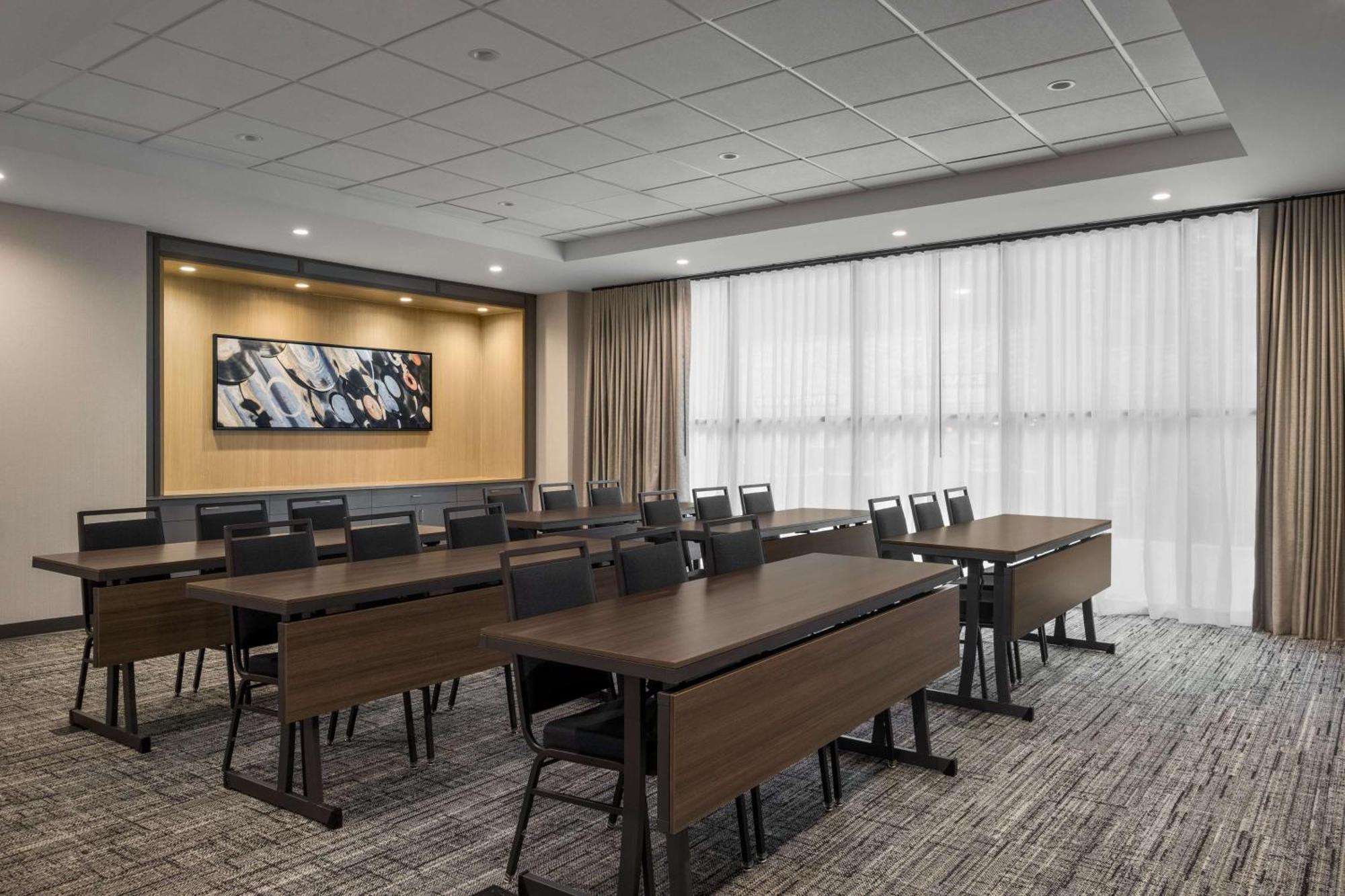 Home2 Suites By Hilton East Austin - Near Downtown And Ut Exterior photo