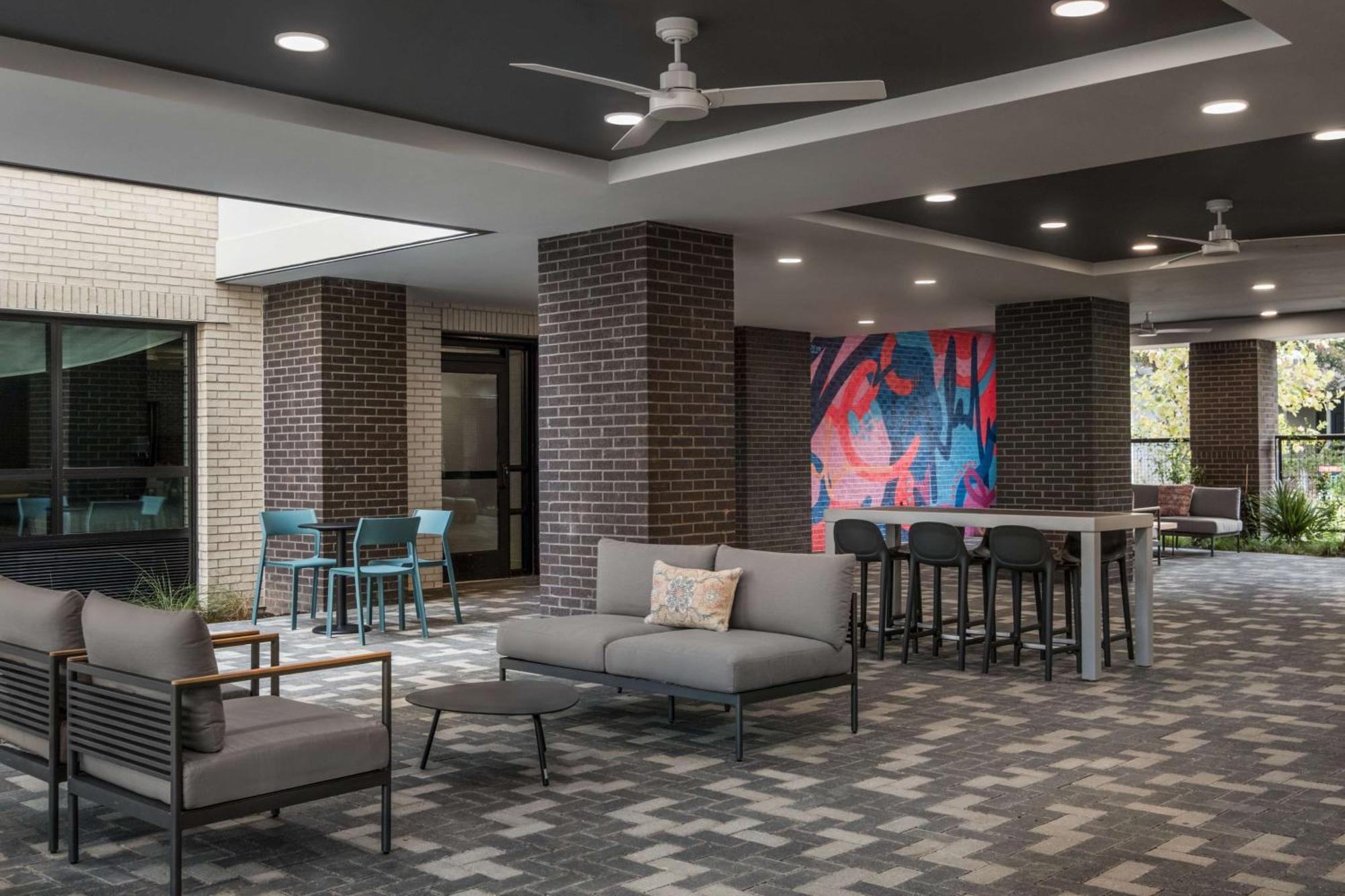 Home2 Suites By Hilton East Austin - Near Downtown And Ut Exterior photo