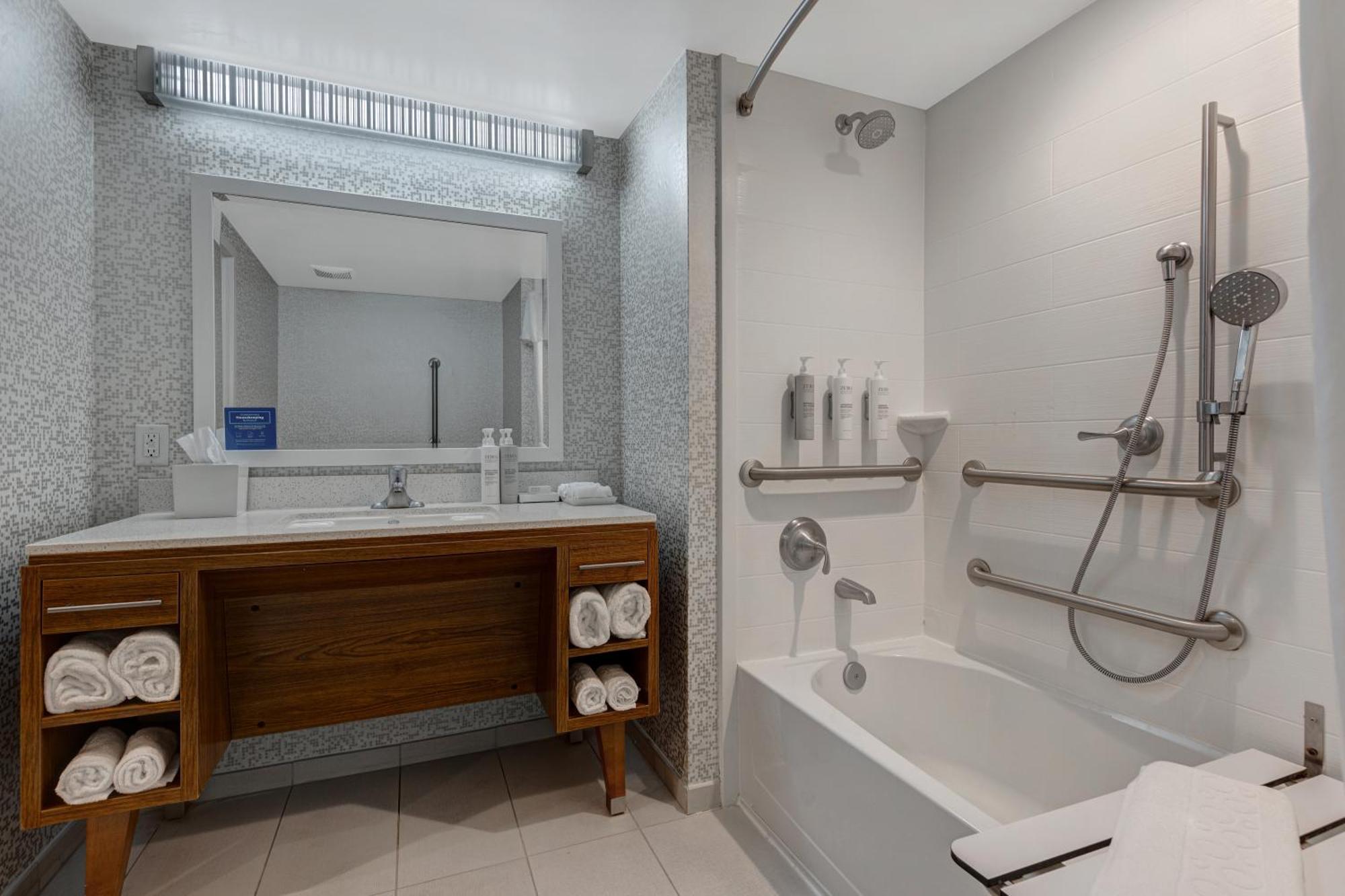 Home2 Suites By Hilton East Austin - Near Downtown And Ut Exterior photo